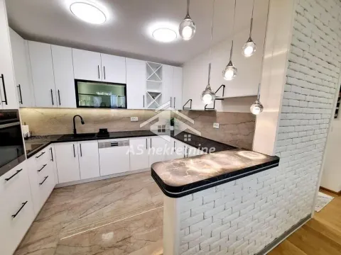 Izdavanje, četvorosoban stan, 126m², Banovo Brdo, Beograd - image 7