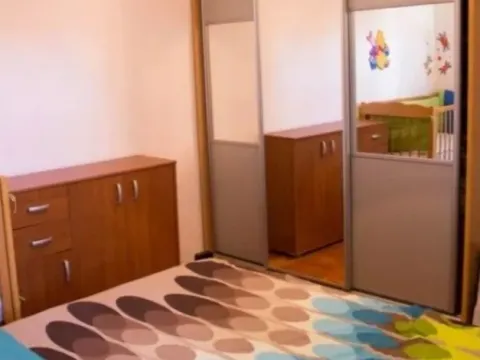 Izdavanje, jednosoban stan, 50m², Stari Aerodrom, Podgorica - image 6