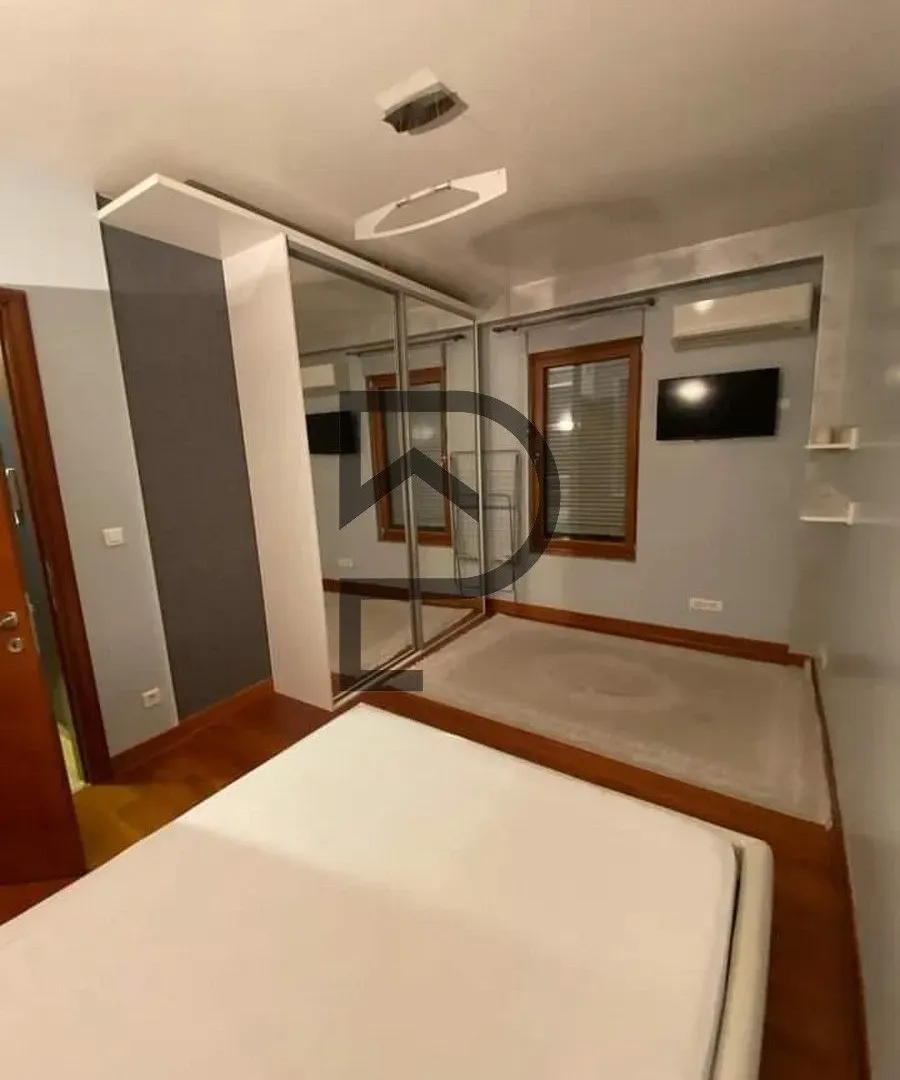 Rent, apartment, 80m², Vezirov Most, Podgorica