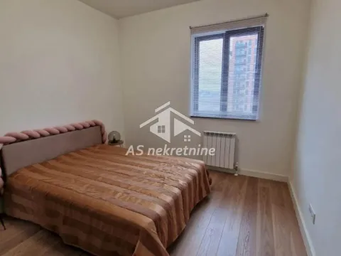 Izdavanje, četvorosoban stan, 112m², Savski Venac, Beograd - image 9