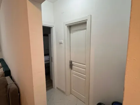 Izdavanje, jednosoban stan, 52m², Budva, Crna Gora - image 10