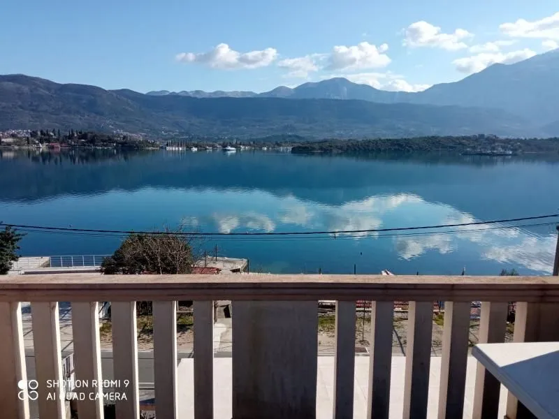 Prodaja, kuća, 580m², Đuraševići, Tivat