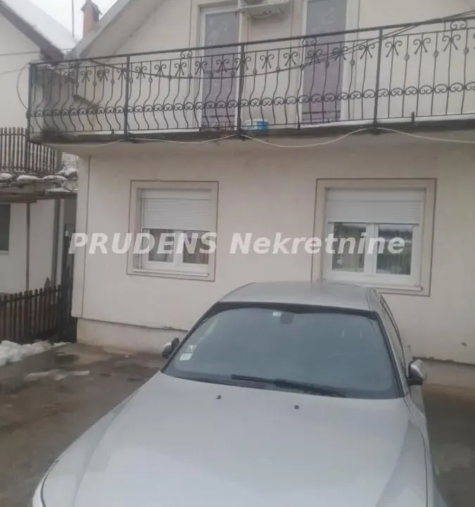 Sale, house, 450m², Surčin, Beograd