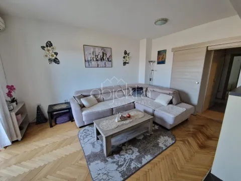 Izdavanje, stan, 60m², Tivat, Crna Gora - image 3