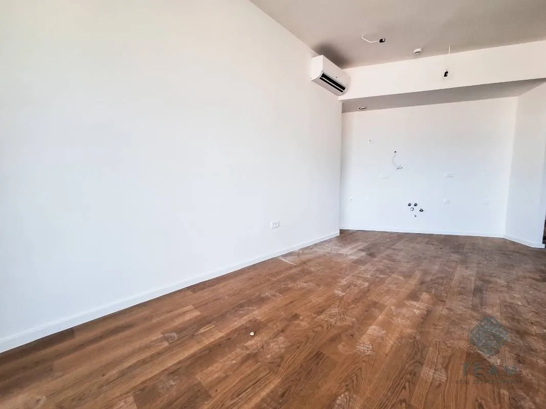 Sale, one bedroom apartment, 60m², Bečići, Budva