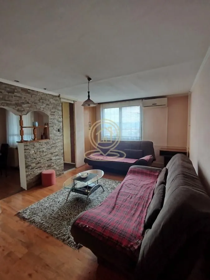 Prodaja, jednosoban stan, 37m², Aerodrom, Kragujevac