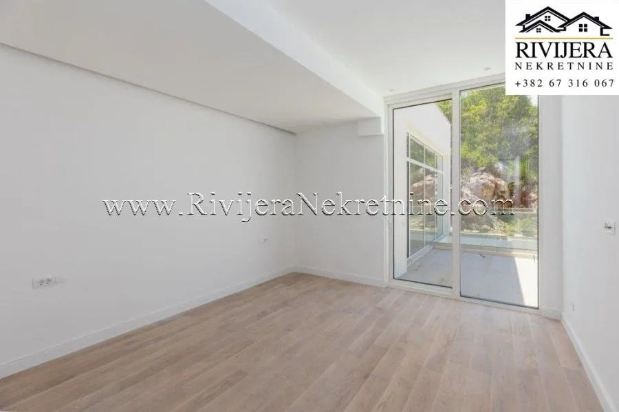 Prodaja, kuća, 328m², Krašići, Tivat
