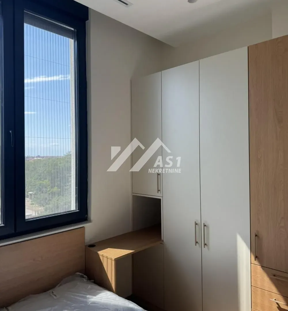 Izdavanje, četvorosoban stan, 97m², Telep, Novi Sad Sve Podlokacije