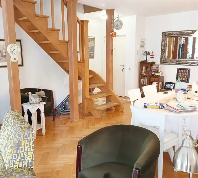 Prodaja, četvorosoban stan, 111m², Kalemegdan, Beograd