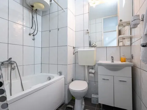 Prodaja, dvosoban stan, 70m², Podgorica, Crna Gora - image 22