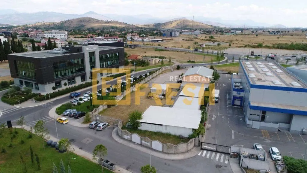 Prodaja, plac, 3300m², Donja Gorica, Podgorica