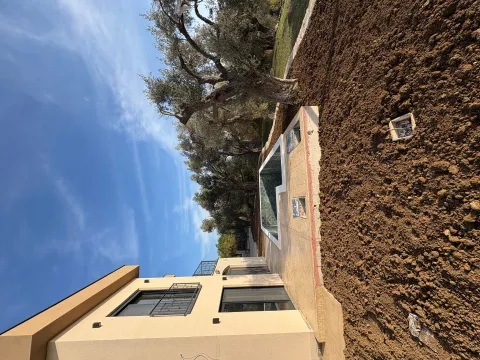 Kuća in Zeleni Pojas