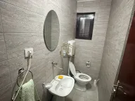 Prodaja, kuća, 250m², Stari Aerodrom, Podgorica - image 9