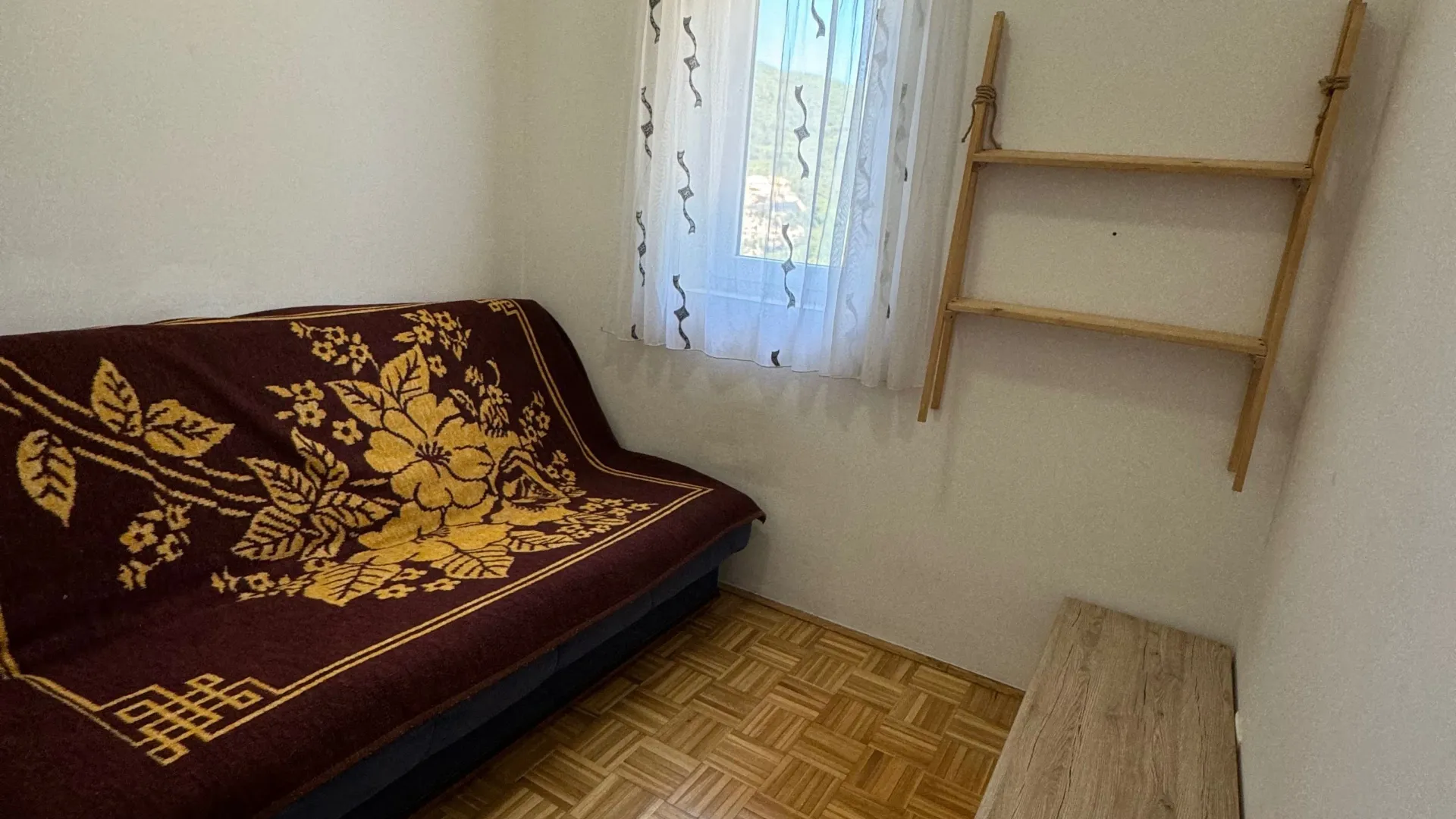 Rent, two bedroom apartment, 53m², Lazi, Budva