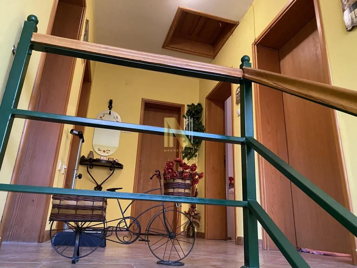 Sale, house, 162m², Veternik, Novi Sad Sve Podlokacije