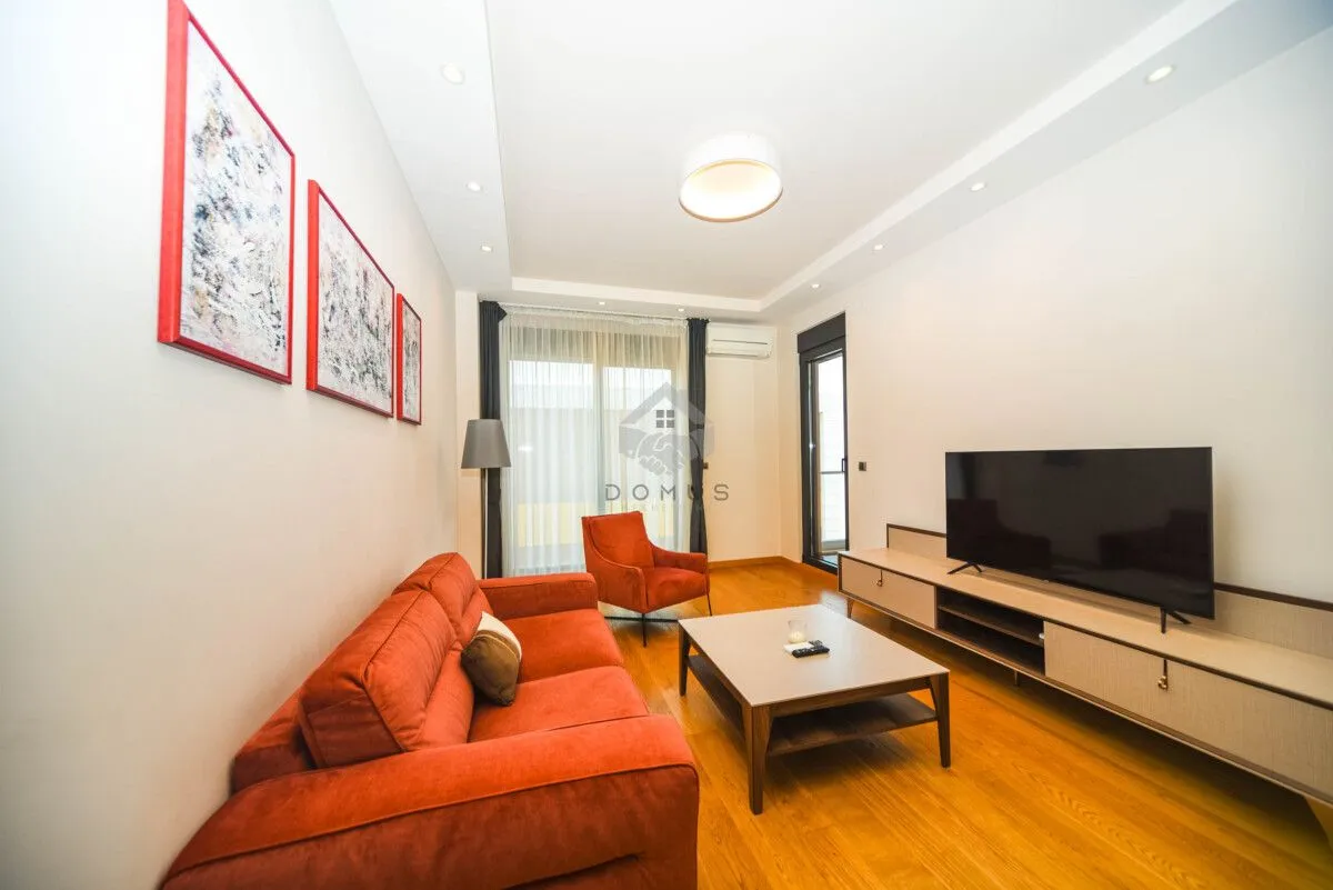 Rent, two bedroom apartment, 75m², Podgorica, Crna Gora