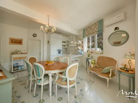 Prodaja, trosoban stan, 150m², Bečići, Budva - image 19