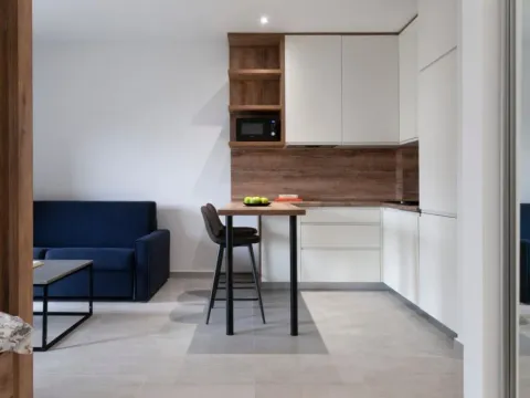 Prodaja, garsonjera, 33m², Škaljari, Kotor - image 3