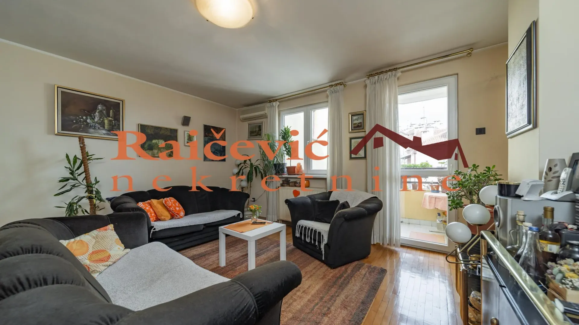 Sale, four bedroom apartment, 93m², Karaburma, Palilula Sve Podlokacije
