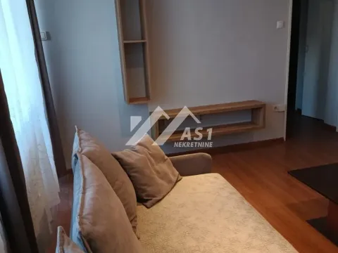 Izdavanje, trosoban stan, 55m², Liman 2, Novi Sad Sve Podlokacije - image 3