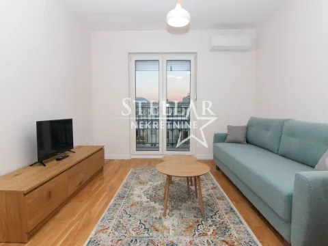 Izdavanje, stan, 39m², Tuški Put, Podgorica - image 2