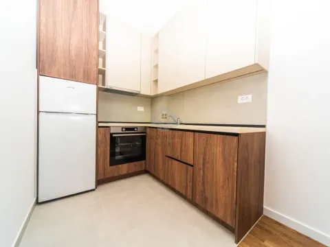 Rent, one bedroom apartment, 45m², Stari Aerodrom, Podgorica - image 5