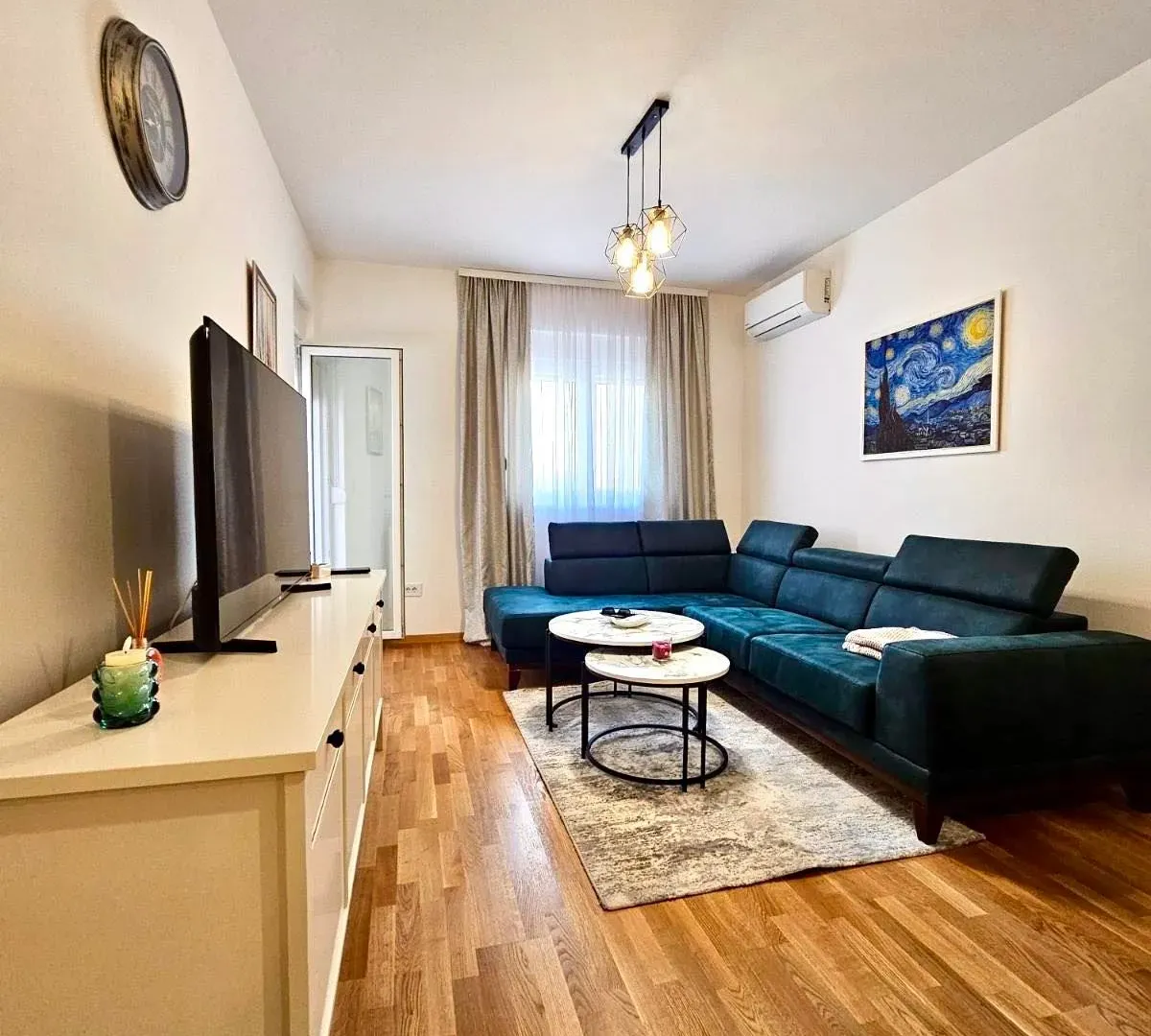 Rent, one bedroom apartment, 45m², Stari Aerodrom, Podgorica