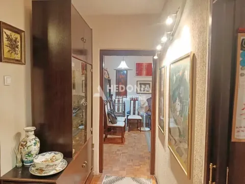 Sale, three bedroom apartment, 85m², Zemun Gornji Grad, Zemun Sve Podlokacije - image 3