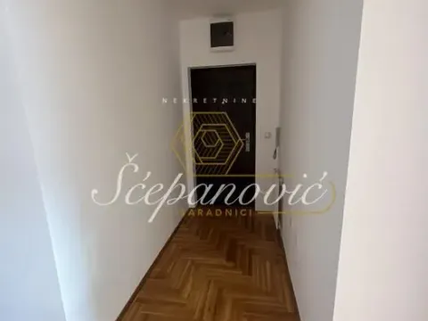 Izdavanje, stan, 44m², Bulevar Oslobodjenja, Novi Sad Sve Podlokacije - image 7