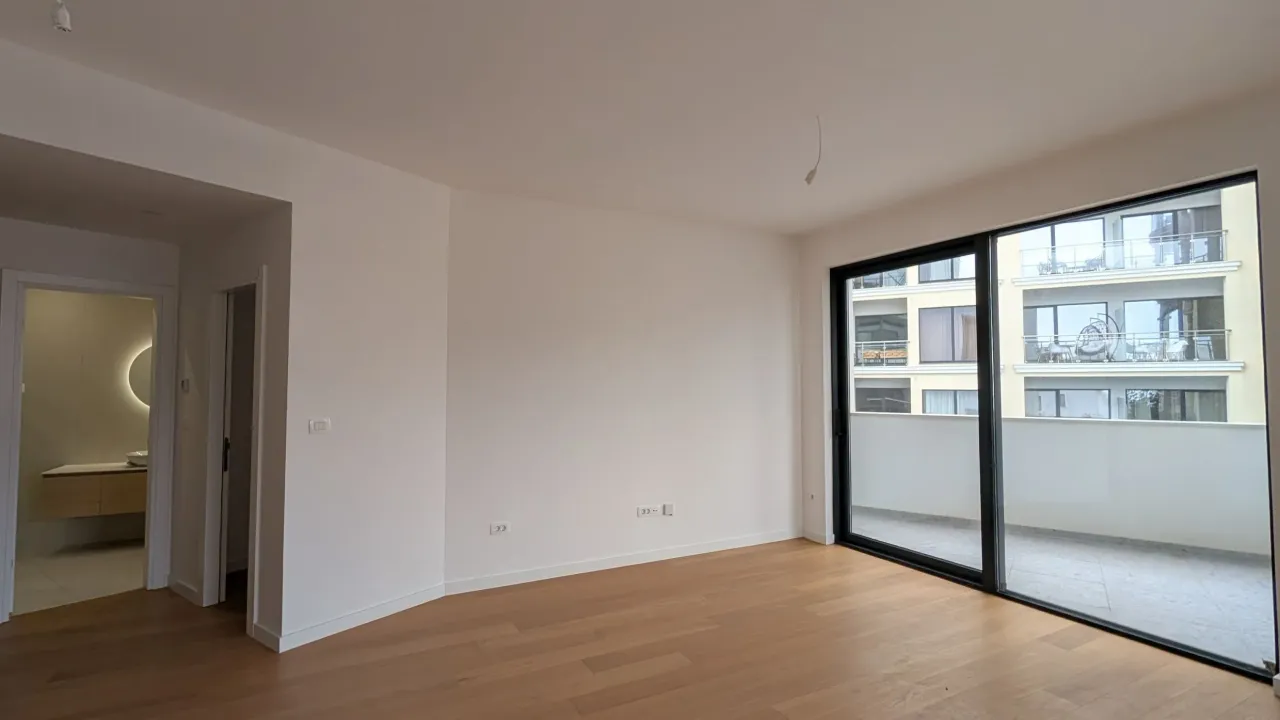 Sale, two bedroom apartment, 58m², Bečići, Budva