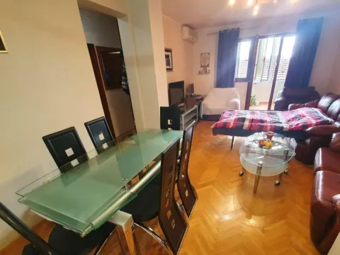 Sale, two bedroom apartment, 70m², Dubovica, Budva - image 5