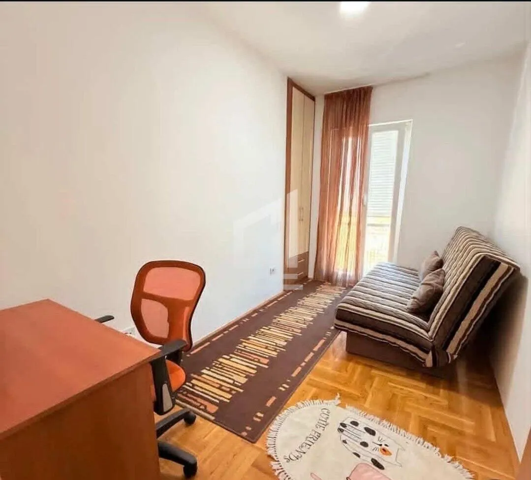 Rent, two bedroom apartment, 60m², City Kvart, Podgorica