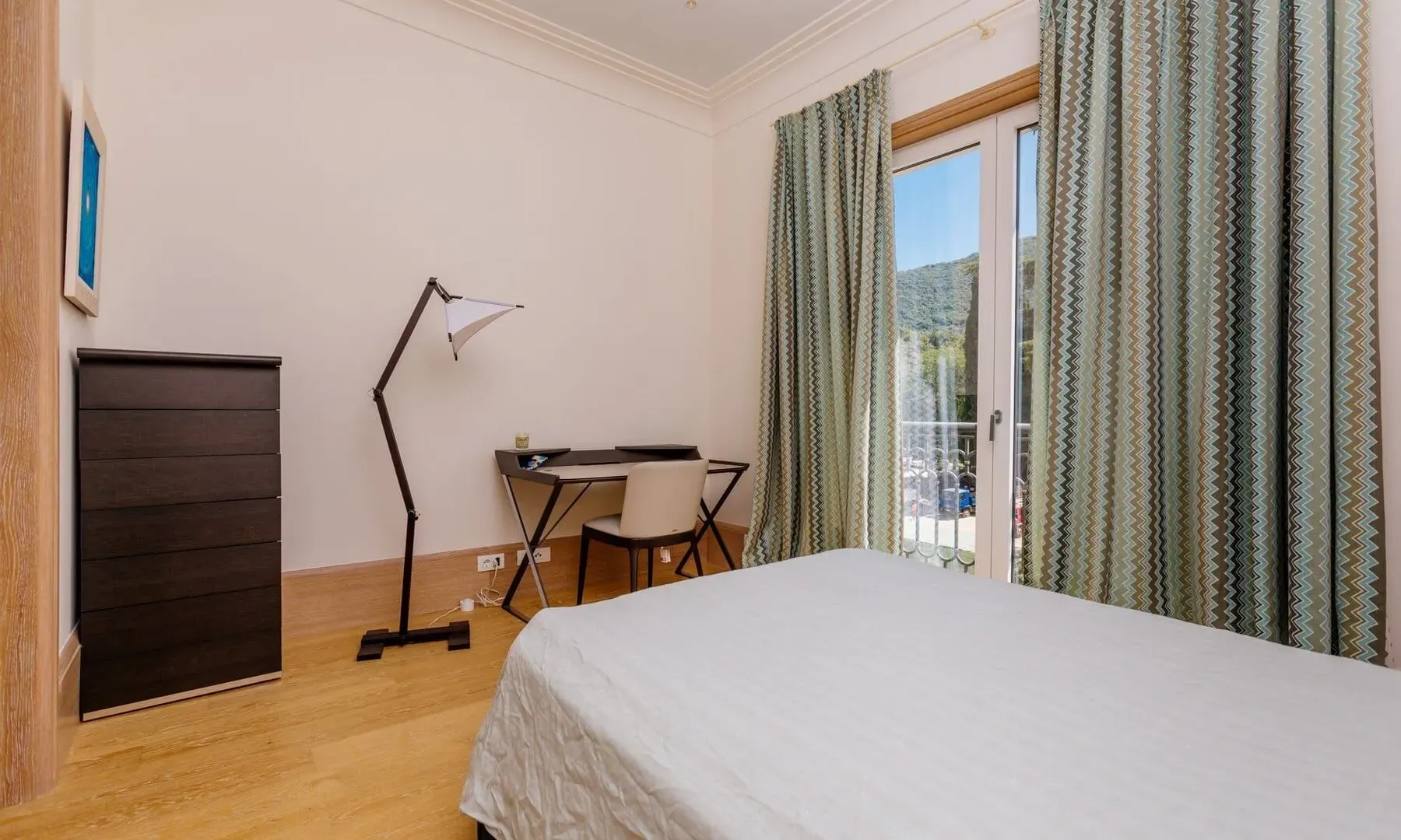 Prodaja, četvorosoban stan, 240m², Porto Montenegro, Tivat