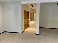 Izdavanje, poslovni prostor, 191m², Čukarica, Beograd - image 8