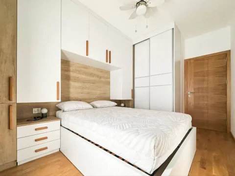 Rent, one bedroom apartment, 45m², Bečići, Budva - image 5