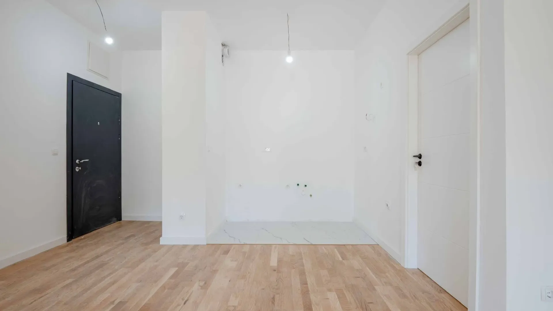 Sale, one bedroom apartment, 65m², Centar, Bar