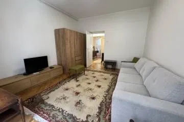 Izdavanje, jednosoban stan, 37m², Kalenić Pijaca, Vračar Sve Podlokacije - image 2