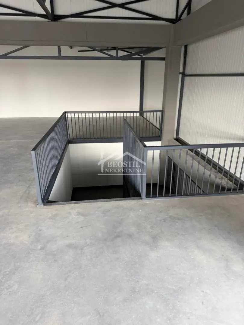 Rent, office space, 2100m², Centar, Smederevo