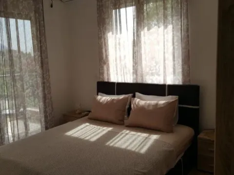 Izdavanje, dvosoban stan, 75m², Dumidran, Tivat - image 9