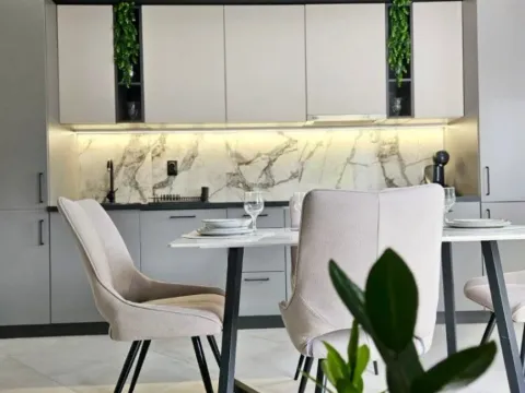 Izdavanje, jednosoban stan, 55m², Kavač, Kotor - image 8