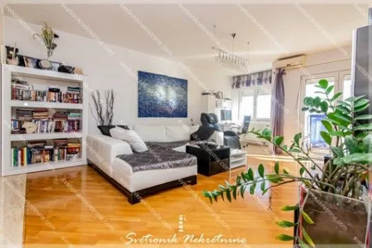Prodaja, dvosoban stan, 85m², Igalo, Herceg Novi