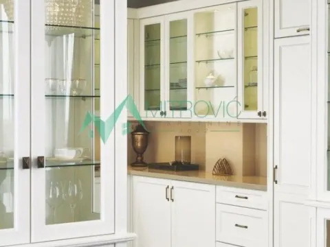 Izdavanje, petosoban stan, 397m², Bulevar Oslobodjenja, Novi Sad Sve Podlokacije - image 13