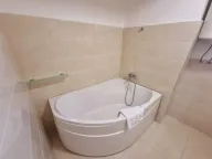 Rent, three bedroom apartment, 134m², Bečići, Budva - image 19