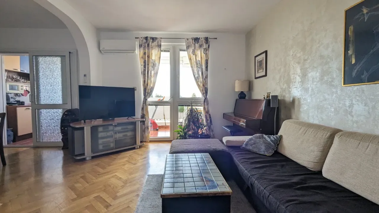 Prodaja, stan, 79m², Bar, Crna Gora