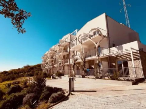 Sale, one bedroom apartment, 42m², Pržno, Budva