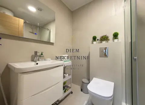 Rent, one bedroom apartment, 49m², Podgorica, Crna Gora - image 4