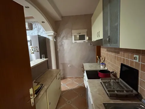 Izdavanje, kuća, 120m², City Kvart, Podgorica - image 9