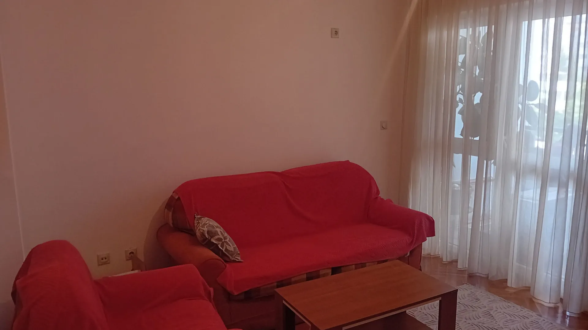 Daily-rent, one bedroom apartment, 30m², Centar, Bar