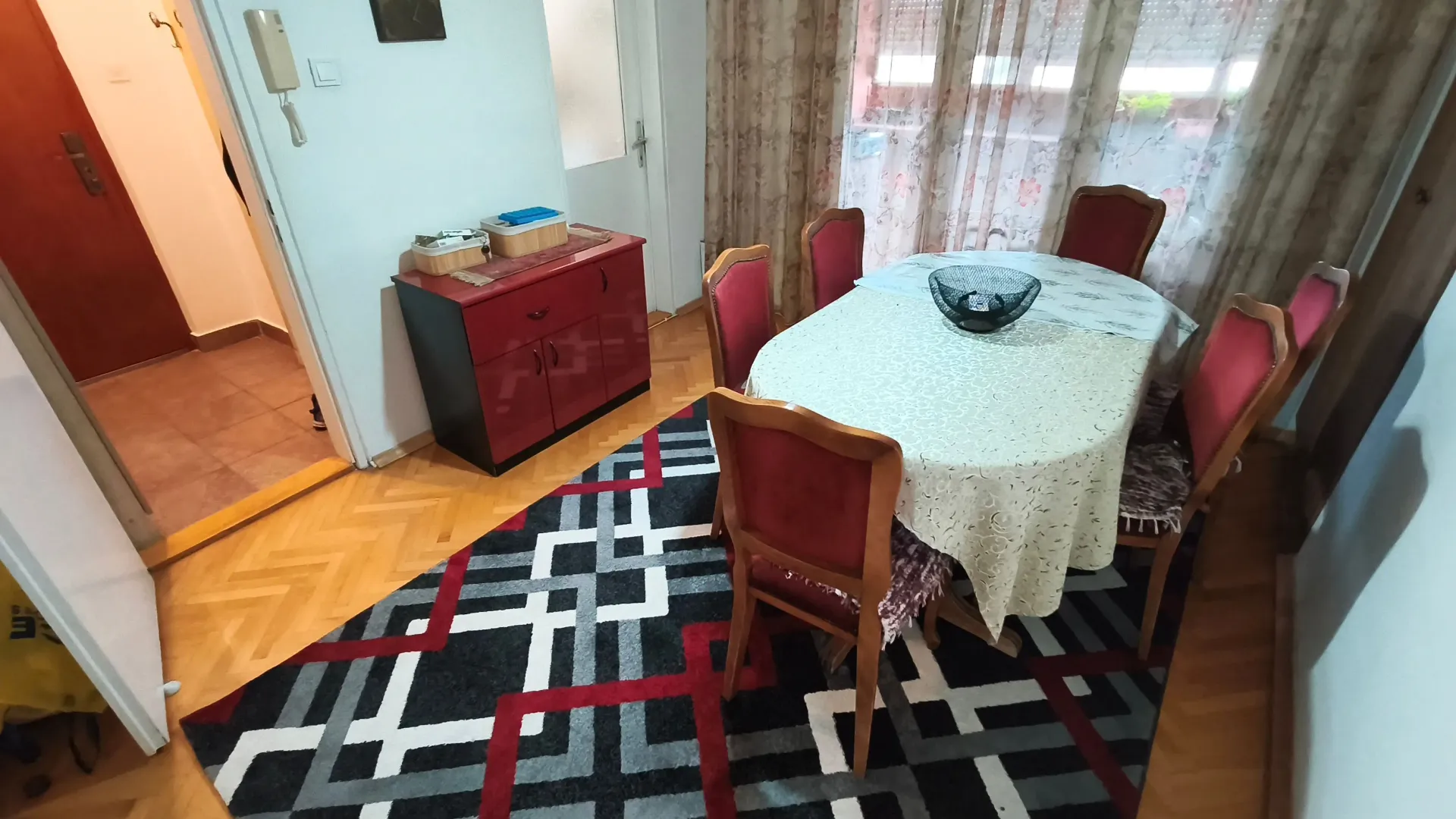 Prodaja, dvosoban stan, 80m², Zabjelo, Podgorica
