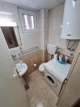 Rent, three bedroom apartment, 81m², Centar, Budva - image 16